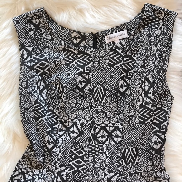 Emerald Sundae Dress - Picture 2 of 3